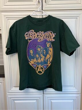 Aerosmith  "Get Your Wings" tour graphic Men’s Band T-shirt